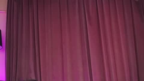 Snapshot of zariaavera chatting on 05.12.26 zariaavera online show from 05.12.26