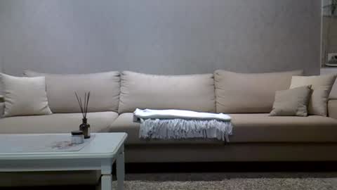 Snapshot of zarinaswift chatting on 02.13.25 Zarina Swift online show from 02.13.25