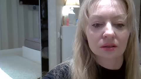 Zarina Swift online show from 02.06.26