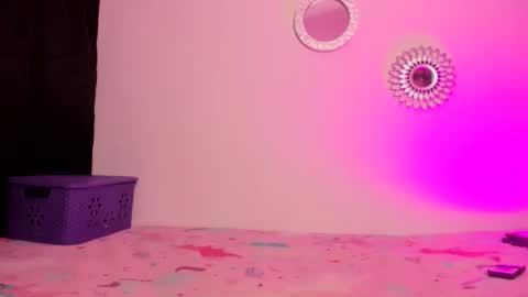 Zaritha Li online show from 11.20.25