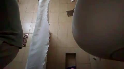 Snapshot of zavaminitech chatting on 12.26.24 zavaminitech online show from 12.26.24