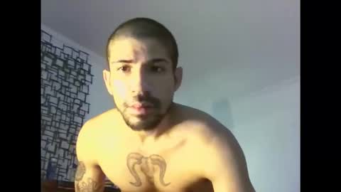 Snapshot of zayd3n69 chatting on 11.05.25 zayden online show from 11.05.25