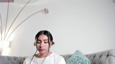  Zayda  online show from 01.12.25