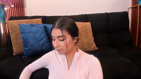  Zayda  online show from 10.17.25