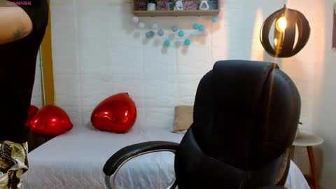 zayn_clausen online show from 04.13.26