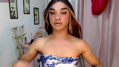 zaynelustts online show from 12.21.25