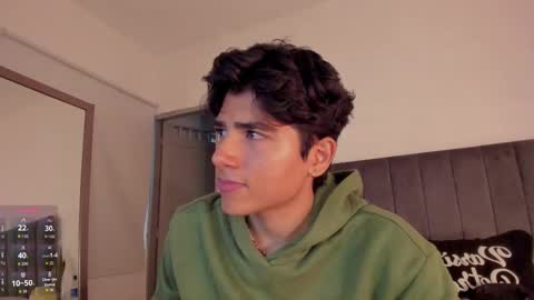 Hii im Zay.                 I save money for education. PVT Open. online show from 12.02.25