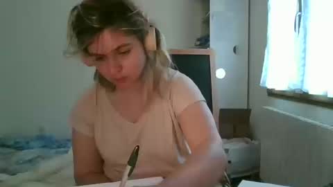 Snapshot of zazbella chatting on 03.11.26 zazbella online show from 03.11.26