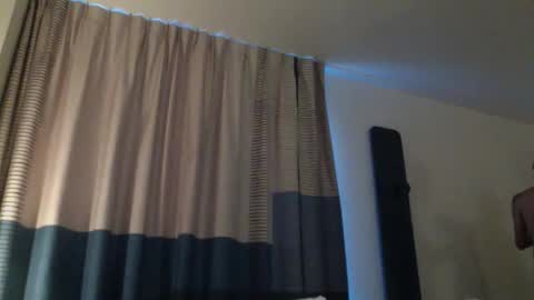 Snapshot of zazbella chatting on 04.07.26 zazbella online show from 04.07.26