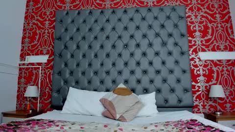 Karolyne online show from 02.12.25