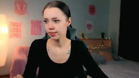 Lara online show from 02.13.26