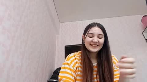 Snapshot of zeniabrossoit chatting on 02.18.26 zeniabrossoit online show from 02.18.26