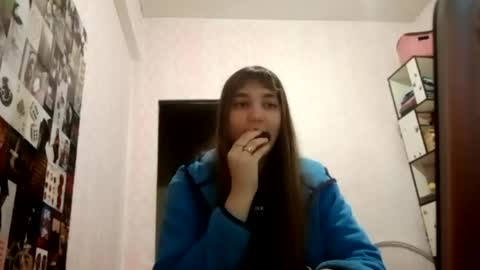 zeniabrossoit online show from 05.25.26
