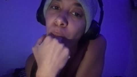 Snapshot of zenxbiaa chatting on 11.22.25 zenxbiaa online show from 11.22.25