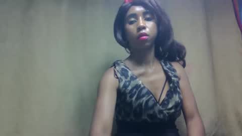 Snapshot of zeolineess chatting on 09.28.25 zeolineess online show from 09.28.25