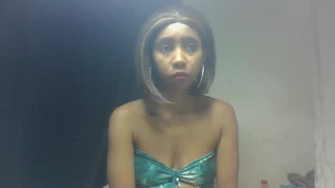 Snapshot of zeolineess chatting on 10.13.25 zeolineess online show from 10.13.25