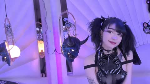 Snapshot of zephirah_abney chatting on 12.10.24 online show from 12.10.24