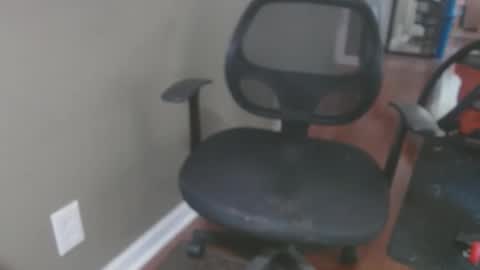 bambi cumslut online show from 04.19.26