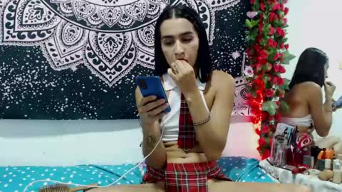 Snapshot of zeus693769 chatting on 06.19.26 zeus693769 online show from 06.19.26