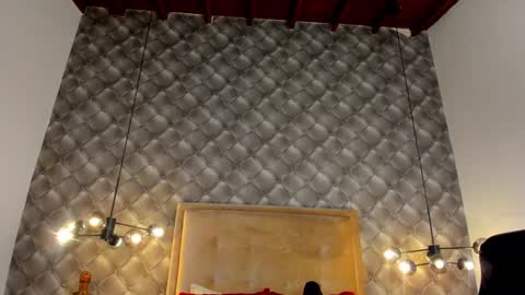 Snapshot of zeusjeff chatting on 01.28.25 zeus online show from 01.28.25