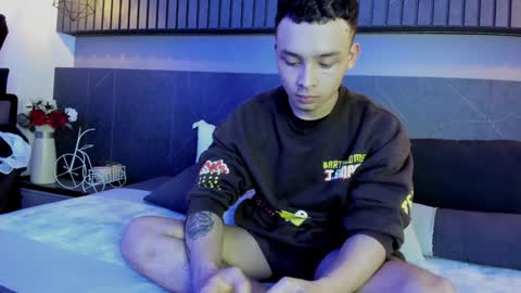 Snapshot of zeusjeff chatting on 02.03.25 zeus online show from 02.03.25