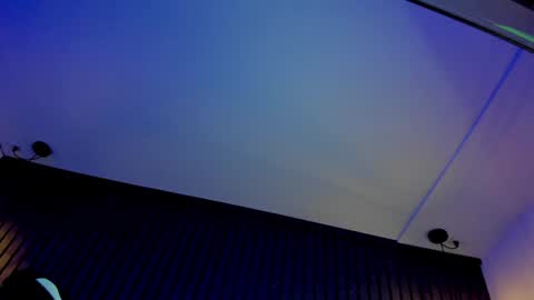 Snapshot of zeusjeff chatting on 02.08.25 zeus online show from 02.08.25