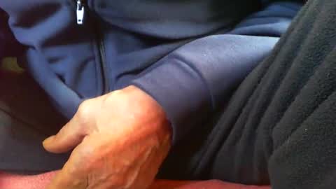 Snapshot of zevioo77 chatting on 10.25.25 zevioo77 online show from 10.25.25