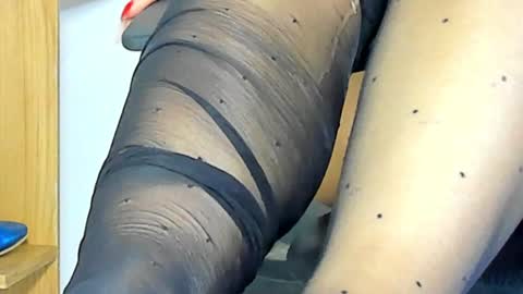 Snapshot of zhara_becherovka chatting on 01.09.25 Zhara online show from 01.09.25