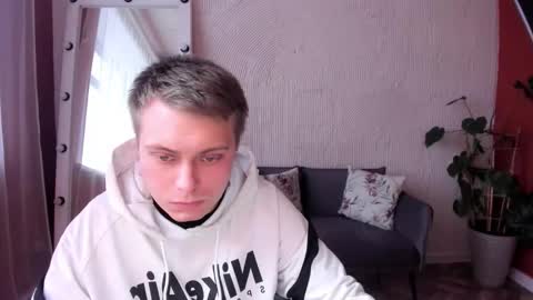 zherealkrugi online show from 11.26.25