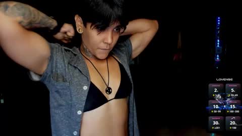 zhoestrong online show from 09.18.25