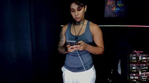 zhoestrong online show from 10.30.25