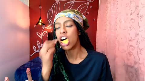 Zia Green online show from 01.16.25