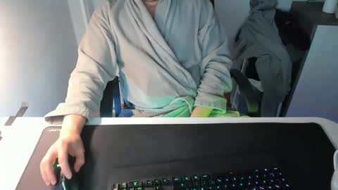 ziemlichflutschig online show from 01.30.25