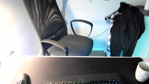 ziemlichflutschig online show from 02.16.25