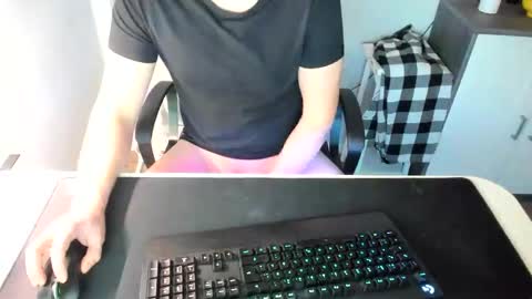 ziemlichflutschig online show from 02.20.25