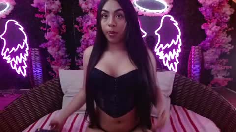 zinna_canela online show from 04.20.26