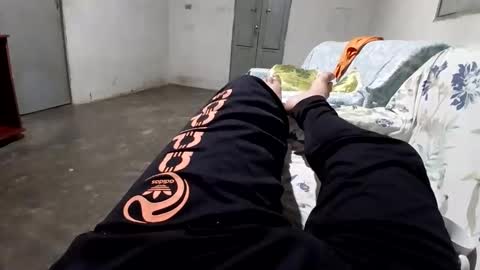 Snapshot of zitojose73 chatting on 10.22.25 zitojose73 online show from 10.22.25