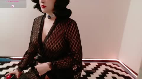 ZiziVelvet online show from 11.24.25