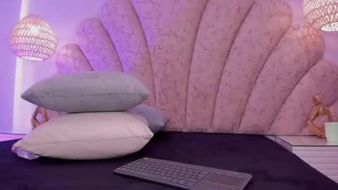 zoe_blosson online show from 05.19.26