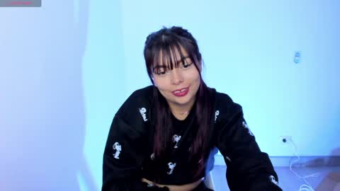 zoe booth online show from 05.30.26