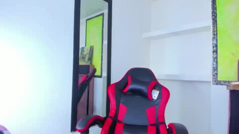 Z O E online show from 02.04.26