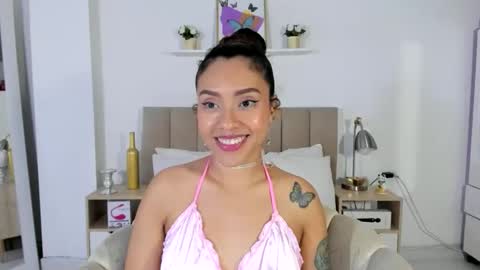Snapshot of zoe_gruber chatting on 05.15.26 Zoe Gruber online show from 05.15.26