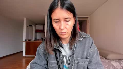 Snapshot of zoe_jeane_beker chatting on 09.24.25 ZOE online show from 09.24.25