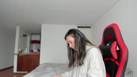 ZOE online show from 04.30.26
