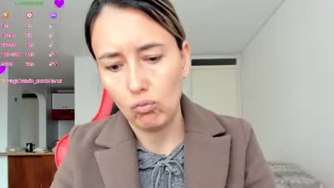 Snapshot of zoe_jeane_beker chatting on 06.30.26 ZOE online show from 06.30.26