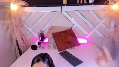 Zoey  online show from 03.11.26