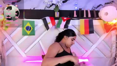 Zoey  online show from 06.27.26