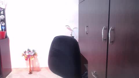 ZOE online show from 12.14.25