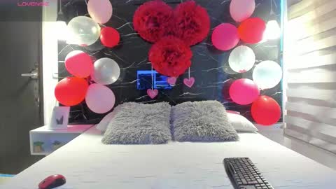 Snapshot of zoe_le chatting on 02.21.26 Zoe online show from 02.21.26