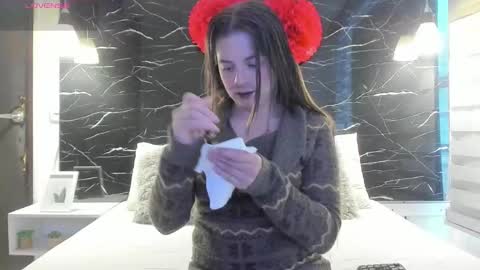 Snapshot of zoe_le chatting on 02.23.26 Zoe online show from 02.23.26